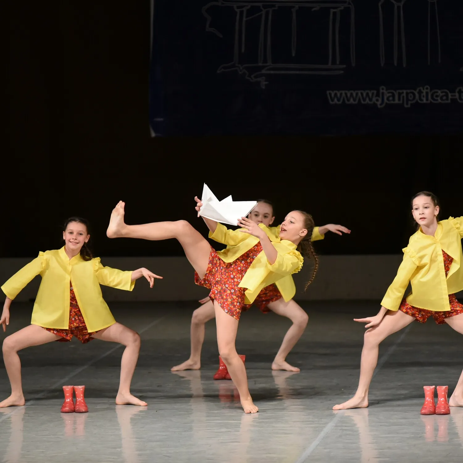 Хореография — 20. Luzha